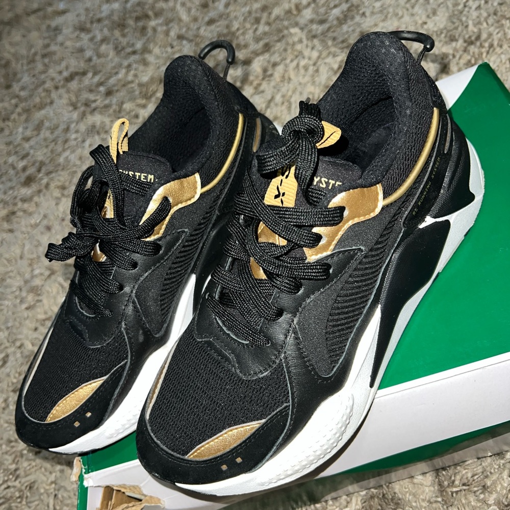 Puma sneakers